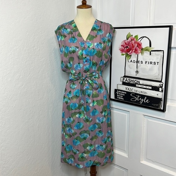 Tucker Lavender Floral Midi Silk Tie Waist Dress Size M - Picture 1 of 9